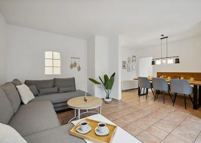 Fuer Bis Zu 8 Personen, Garten, Strandnah Apartman Schillig
